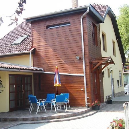 Veress Vendeghaz Hajduboszormeny Exteriér fotografie